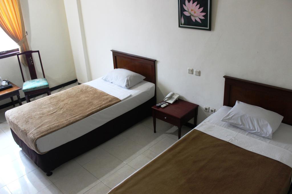 Ub Wisma tamu Malang